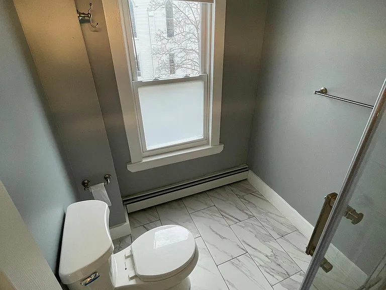 326 Main St #201 — Photo 12