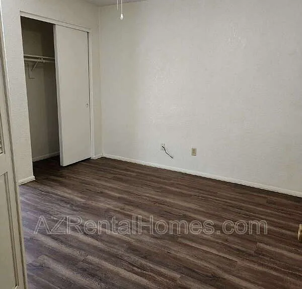 819 N College Ave #G112 — Photo 7