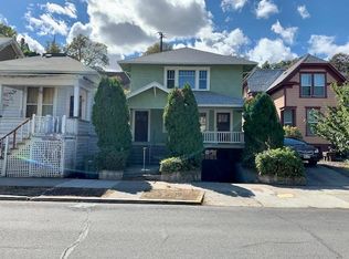 418 E 4th St, The Dalles, OR 97058