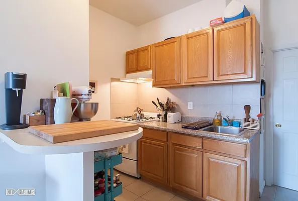 Rented by Citi Habitats | media 2