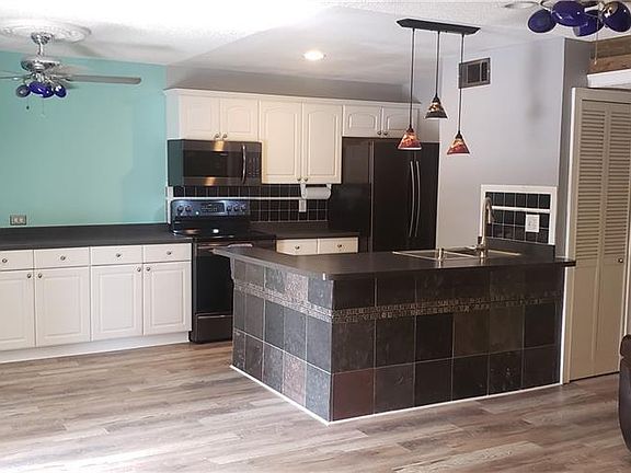 3rd image of 1179 Paseo Del Mar APT D