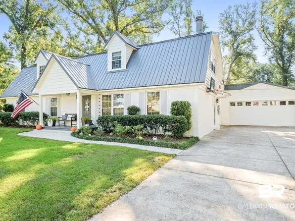 604 College Ave, Daphne, AL 36526