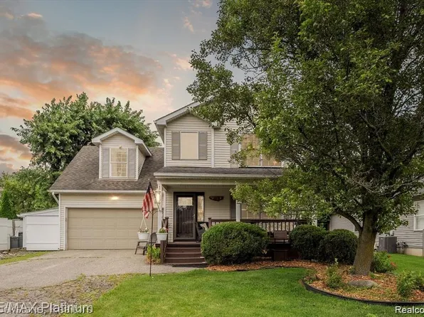 9297 Six Mile Rd, Northville, MI 48168