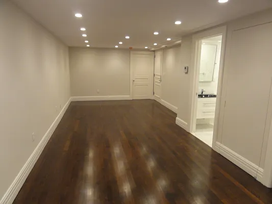 Rented by George Agiovlasitis, LREB | media 31