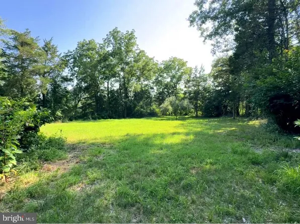 2425 Newcombtown Rd, Millville, NJ 08332