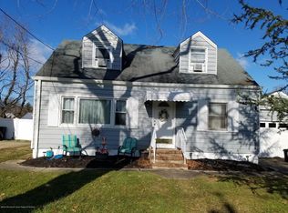 4 Nolan Rd, Allentown, NJ 08501