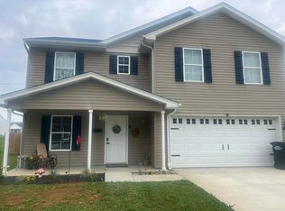 226 Arlington Ave, Charlestown, IN 47111