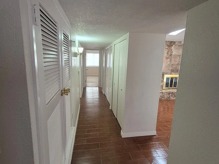 6644 Mariposa Dr — Photo 60