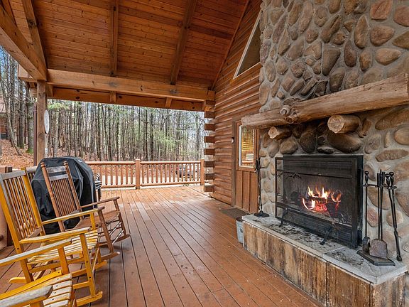 5th image of 19433 Linden Rd