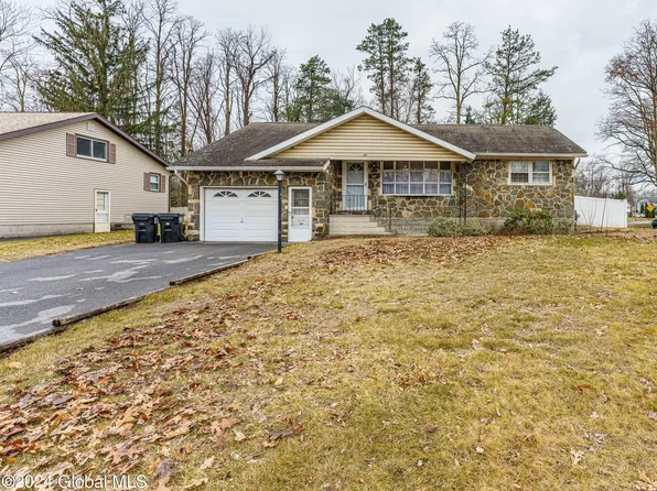 145 E Palmer Avenue, Schenectady, NY 12303