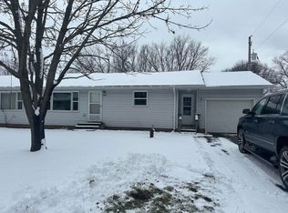 6947 Hillcrest Ave, Rudolph, WI 54475