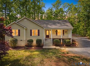 2094 Hancock Rd, Powhatan, VA 23139