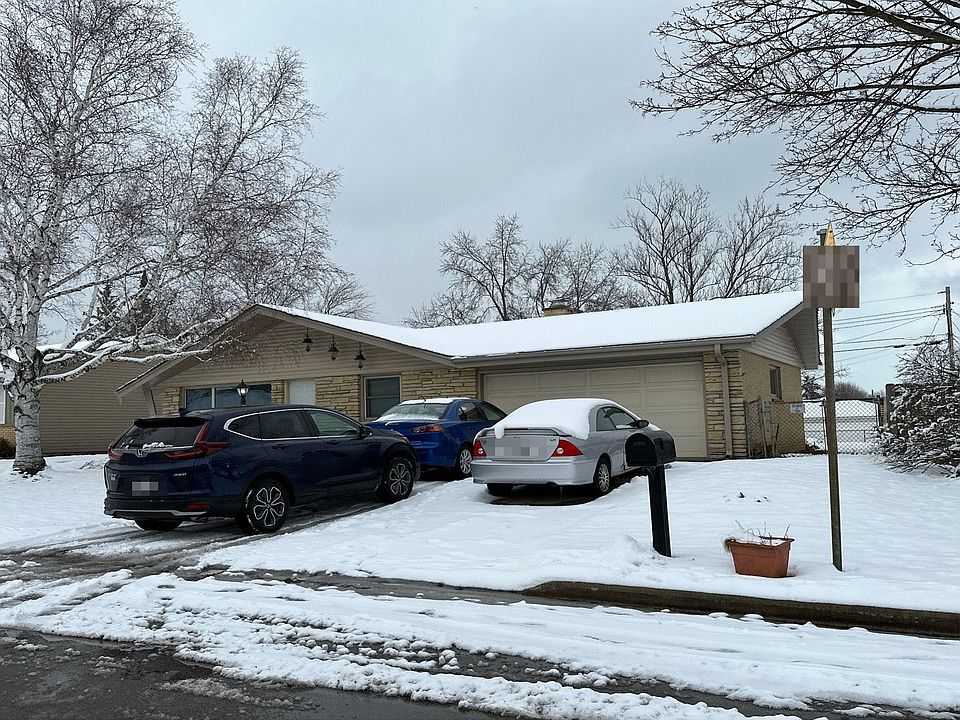 2nd image of 235 Echo Ln