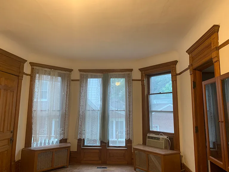 1308 Main St — Photo 8