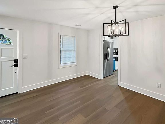 4th image of 4133 Canby Ln