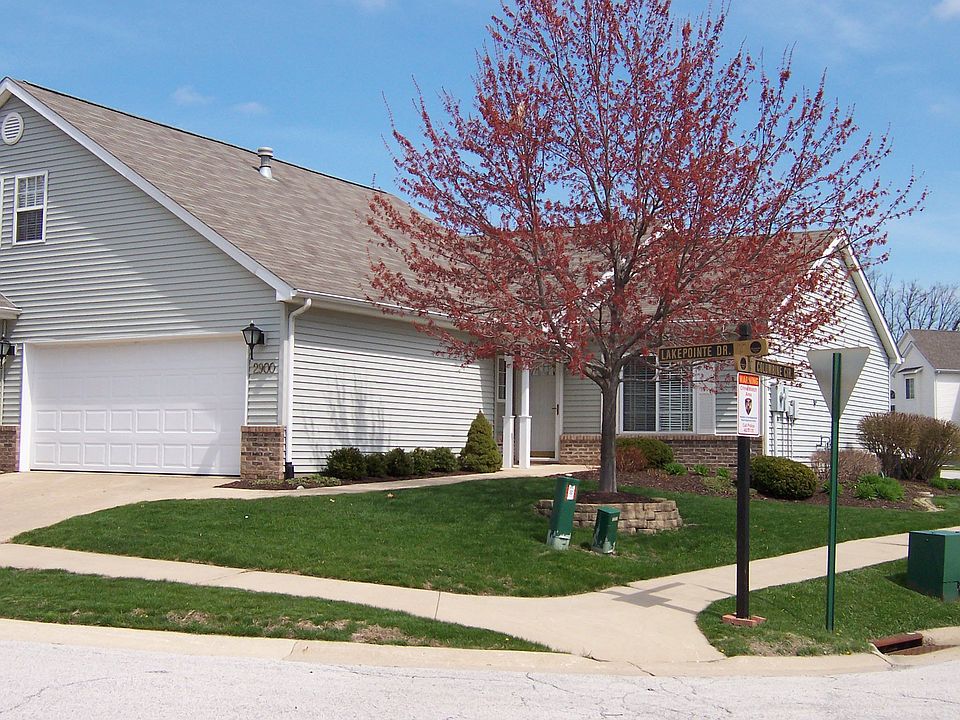 1st image of 2900 Lakepointe Dr