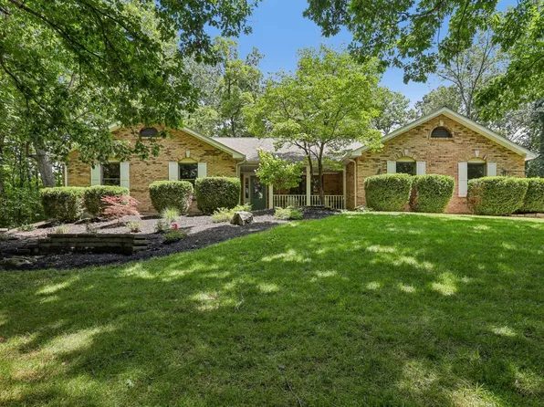 2314 Bastean Rd, Wentzville, MO 63385