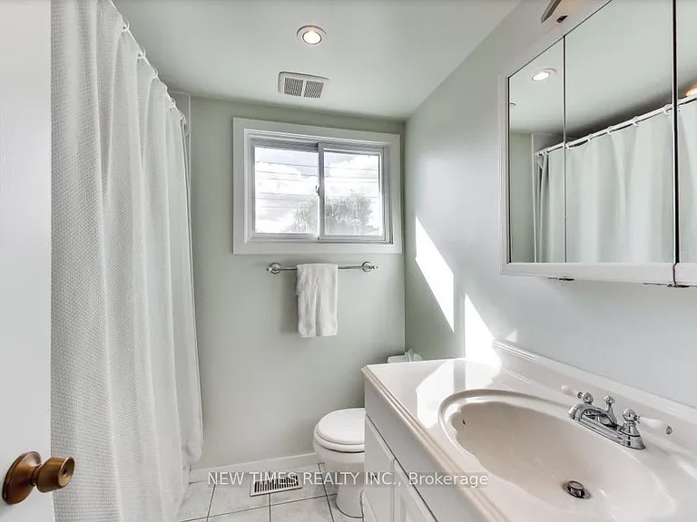 4 Ashstead Pl — Photo 12