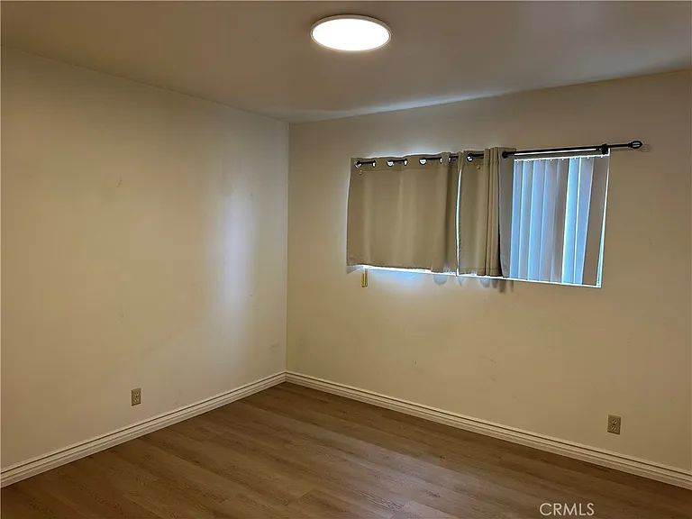 6237 Oak Ave — Photo 11
