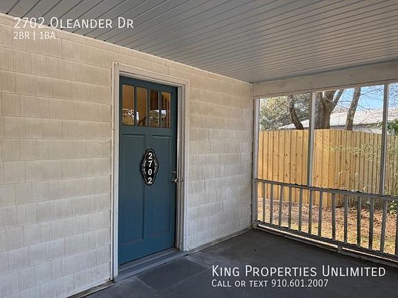 2nd image of 2702 Oleander Dr