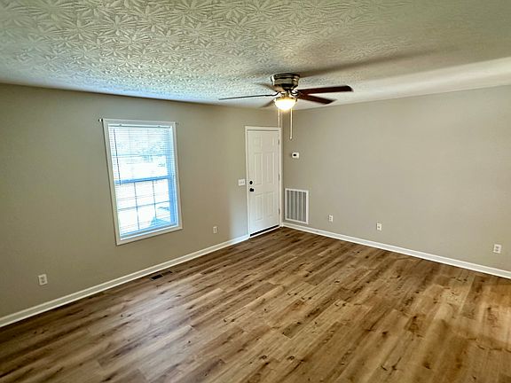 2nd image of 1800 Shipley Rd #B