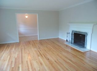 600 Surry Rd, Chapel Hill, NC 27514