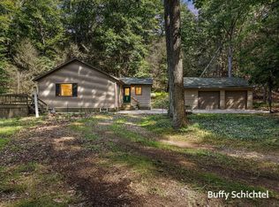 9043 W Thomas St, Shelby, MI 49455