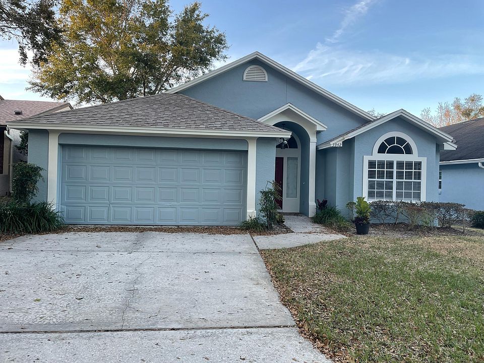 1st image of 3942 Villas Green Cir