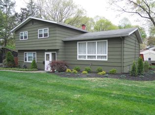 509 Crest Dr, Northvale, NJ 07647