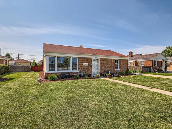 9723 Richard Ave, Franklin Park, IL 60131