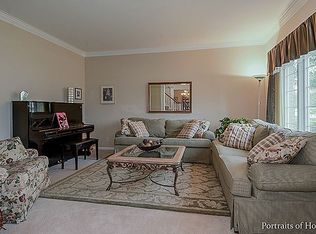 610 White Oak Way, Yorkville, IL 60560