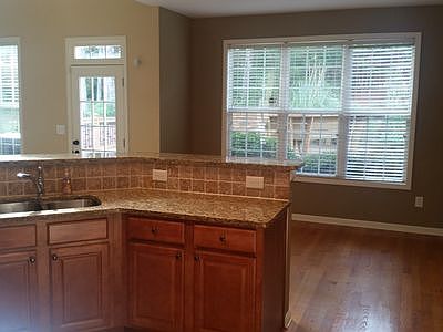 4th image of 475 Pittman Mill Ct