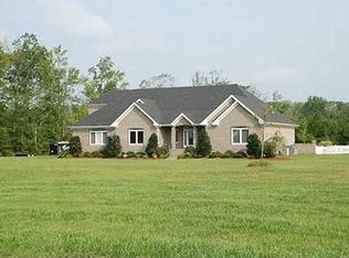 2220 Pocaty Rd, Chesapeake, VA 23322