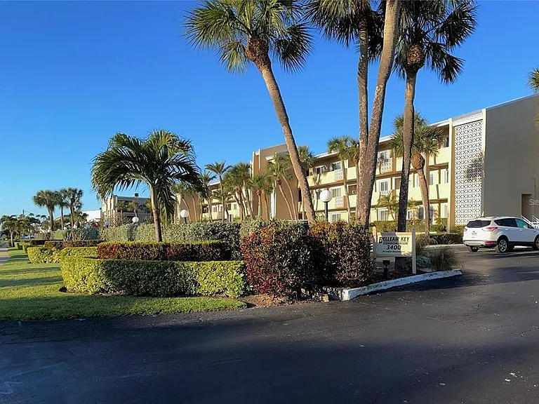 3400 Gulf Blvd #108 — Photo 5