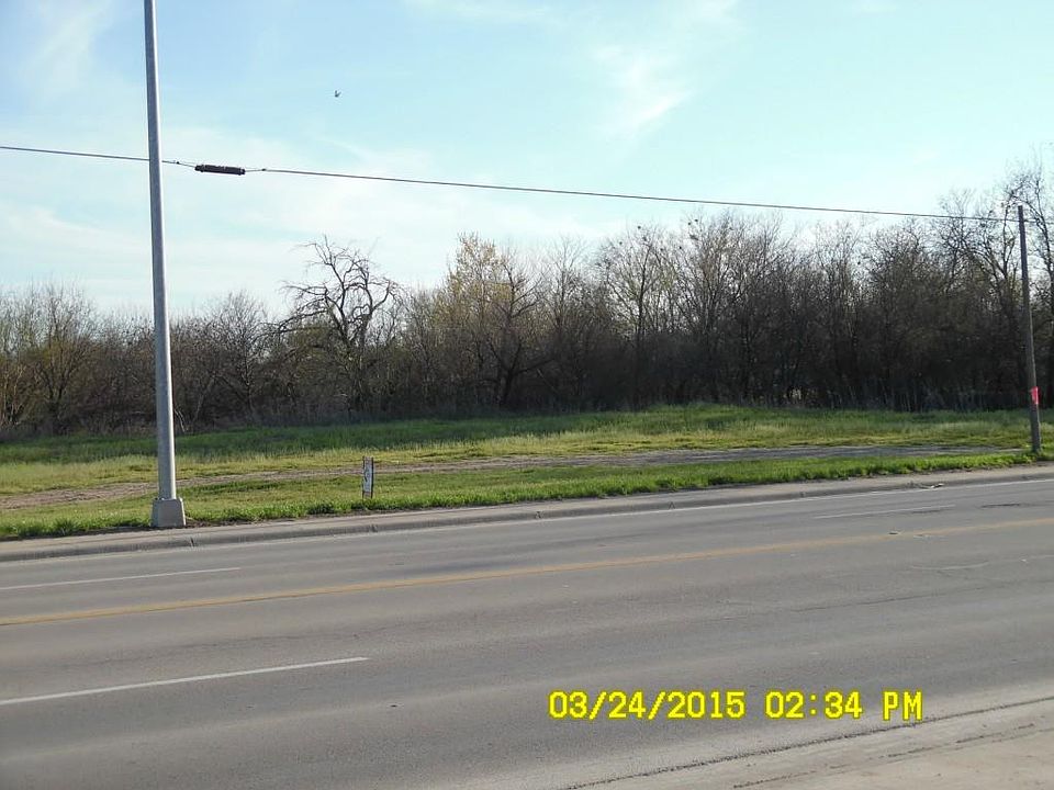 2nd image of 800 W Central Ave