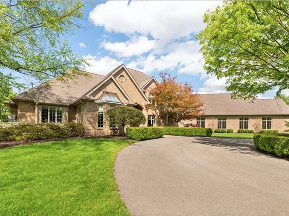 108 Heritage Ln, Butler, PA 16001