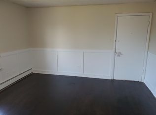 14643 Karlov Ave APT 2W, Midlothian, IL 60445