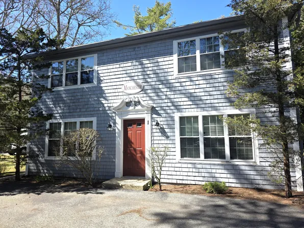 3040 Falmouth Rd, Osterville, MA