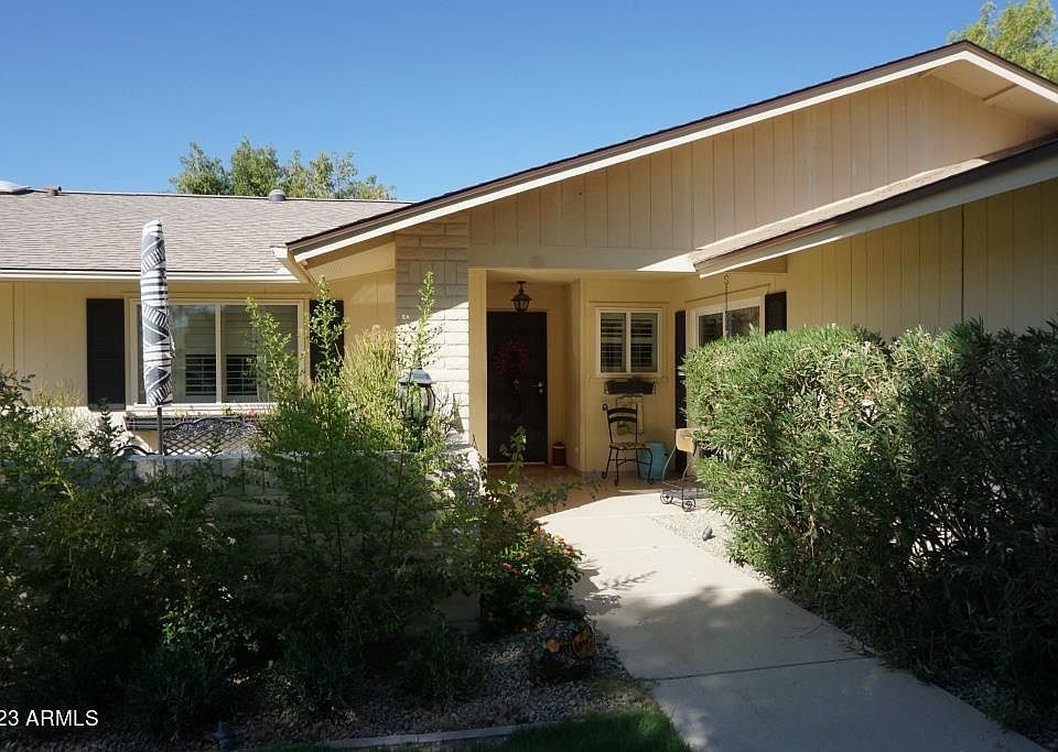 2nd image of 13509 W OXBOW Drive