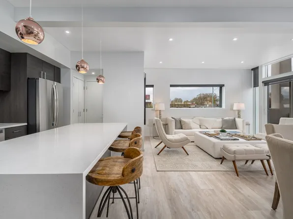 New Sky Highland Townhomes