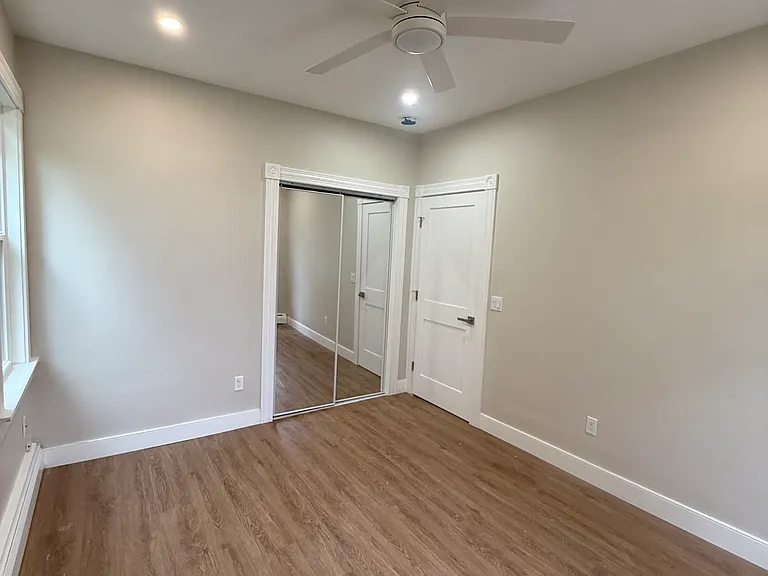 86 Abbott St #1 — Photo 6