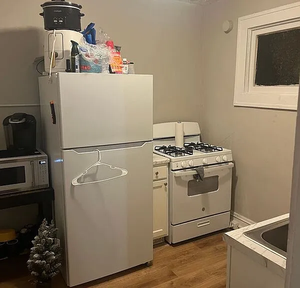 44 Genesee St #6 — Photo 6