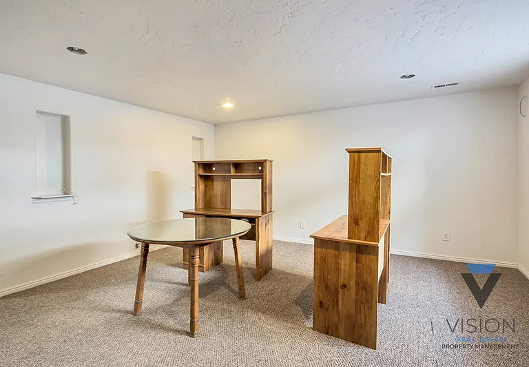 1343 S 1370 E — Photo 16