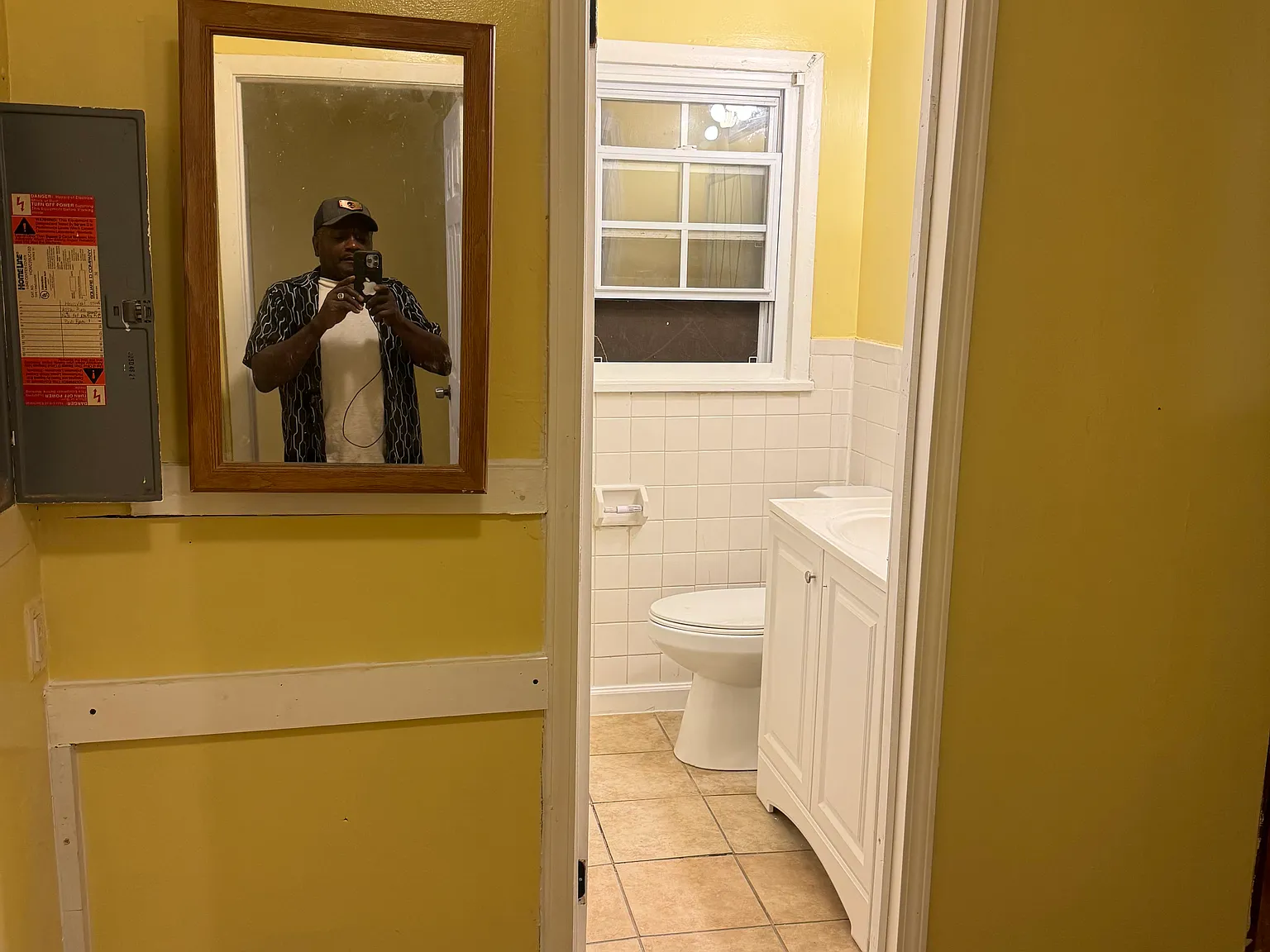 3 bed, 875 sqft, $1,300 — Photo 4