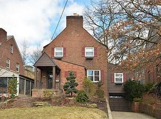 524 Overlook Dr, Pittsburgh, PA 15216