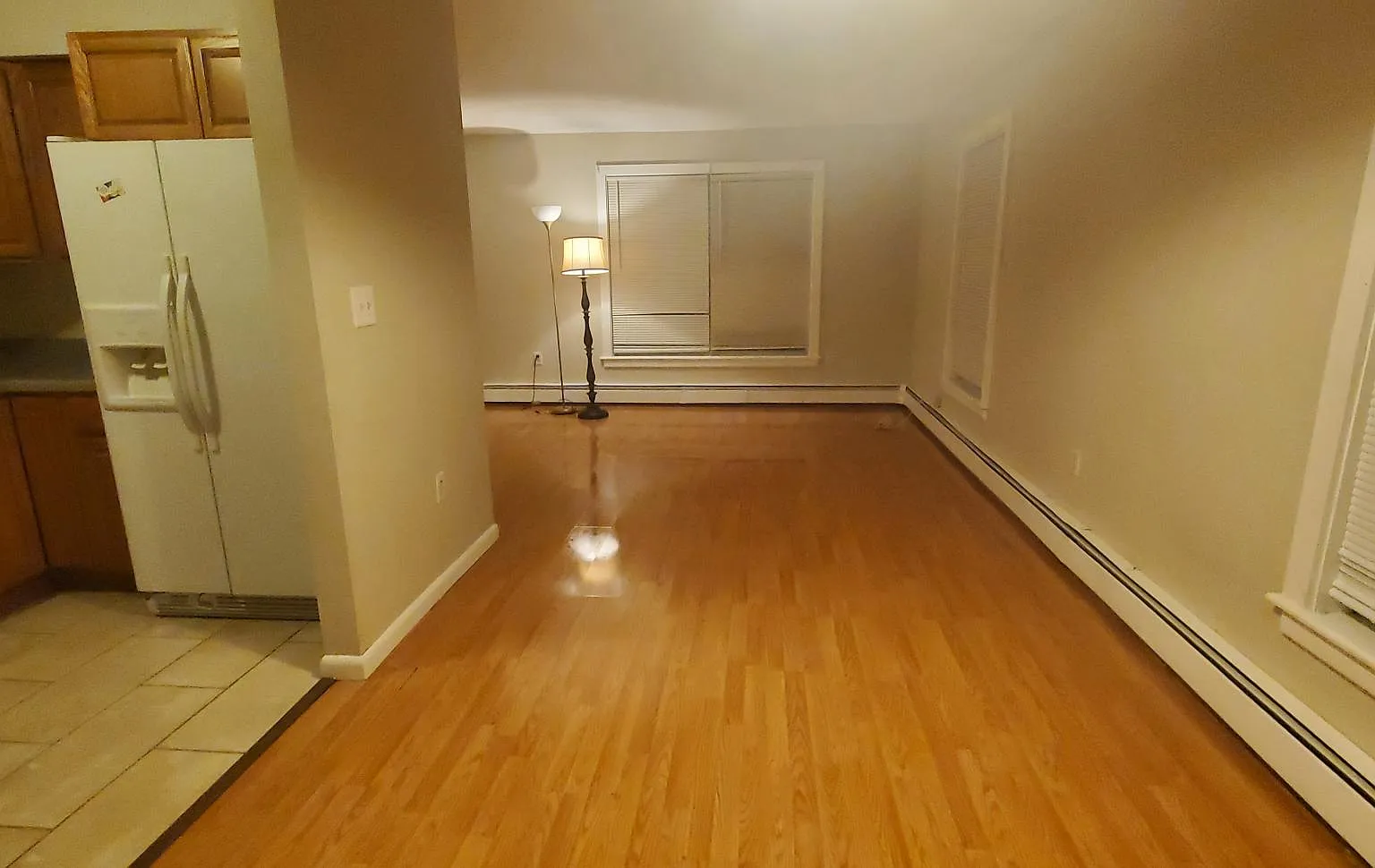 3 bed, 1.5 bath, 1182 sqft, $1,850 — Photo 3