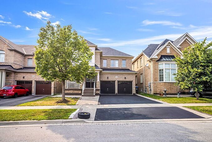 1st image of 14 Bonnie Braes Dr