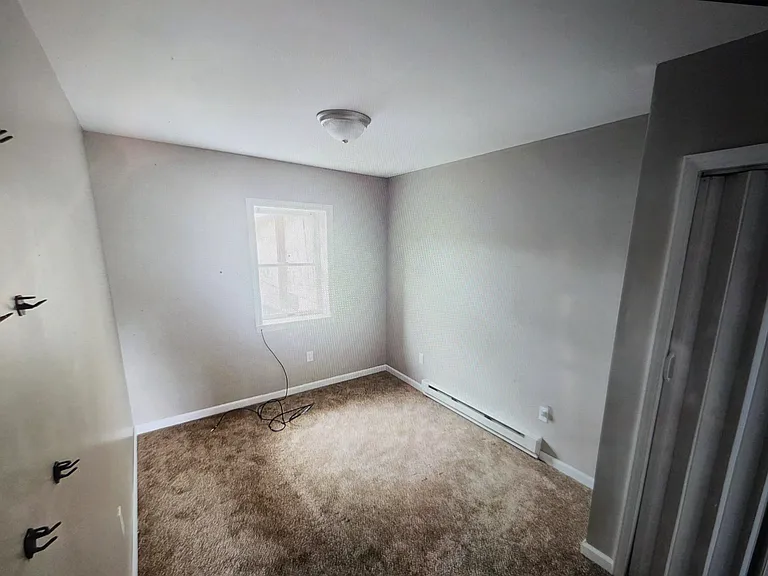 300-302 Curtin St #302B — Photo 9