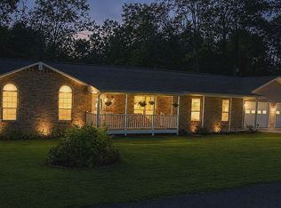 606 Meadow Creek Dr, Oneida, TN 37841