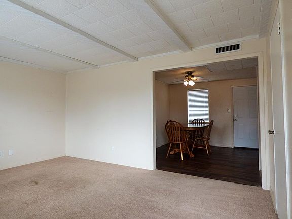 3rd image of 112 Greenwood St
